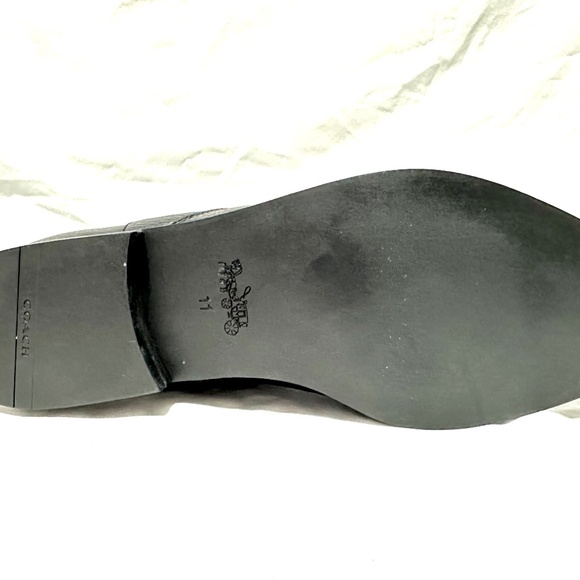 Coach Graham Chelsea Boots – Black Leather (Like New) - Picture 14 of 15